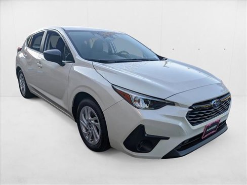 Used 2025 Subaru Impreza 2.0i image 7