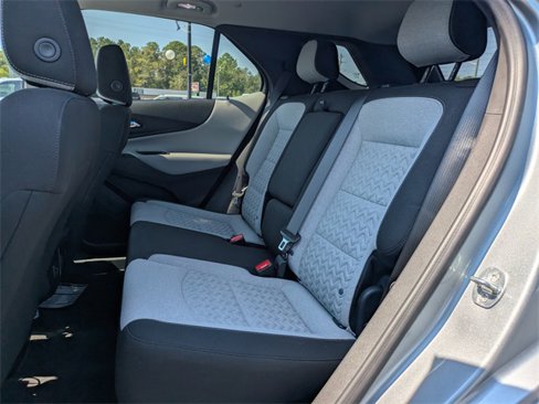 Used 2023 Chevrolet Equinox LS w/ LS Convenience Package image 14