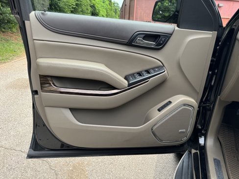 Used 2019 GMC Yukon SLT w/ Premium Edition image 26