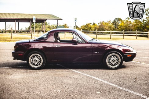 Used 1995 MAZDA MX-5 Miata M-Edition image 7