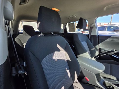 Used 2022 Kia Soul LX w/ Technology Package image 11