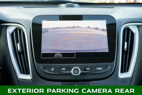 Used 2022 Chevrolet Malibu LS image 13