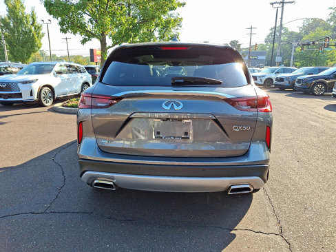 Certified 2024 INFINITI QX50 Luxe image 5