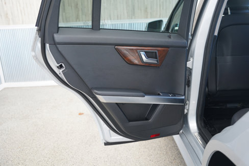 Used 2012 Mercedes-Benz GLK 350 4MATIC image 34