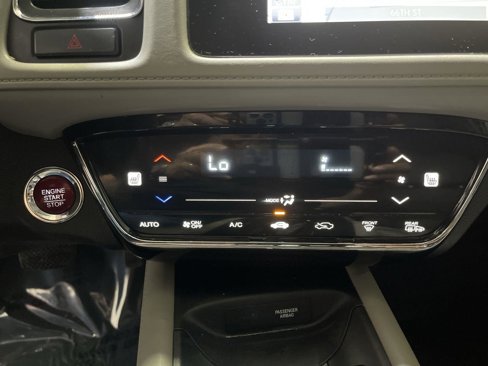 Used 2018 Honda HR-V EX-L image 18