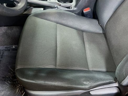 Used 2017 Toyota RAV4 LE image 18