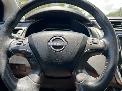 Certified 2023 Nissan Murano SV image 17