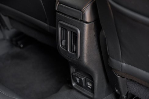 Used 2018 Jeep Compass Limited w/ Navigation Group image 49
