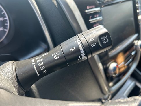 Used 2023 Nissan Murano SV image 13