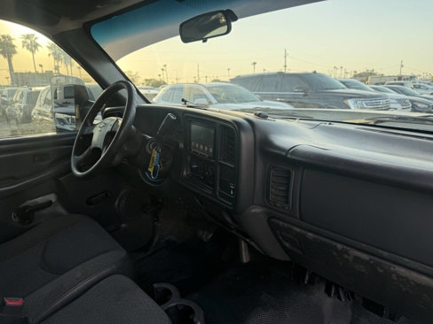 Used 2005 Chevrolet Silverado 2500 W/T image 20
