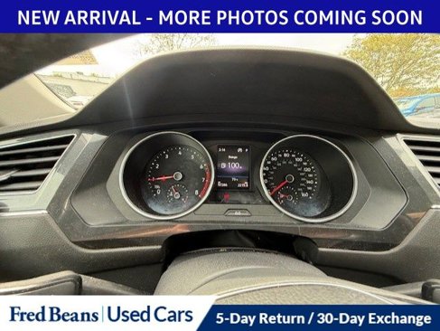 Used 2019 Volkswagen Tiguan SE w/ Panoramic Sunroof Package image 17
