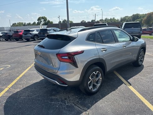 New 2025 Chevrolet Trax LT image 7