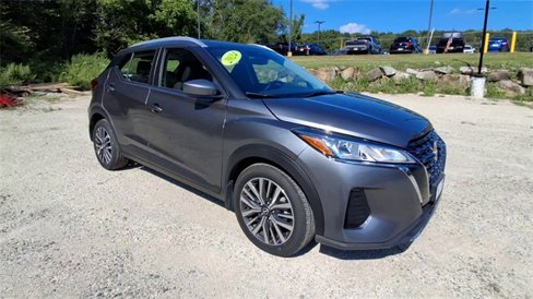 Used 2024 Nissan Kicks SV w/ Interior Electronics Package image 2