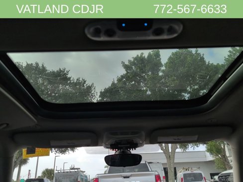 Used 2016 MINI Cooper Clubman image 32