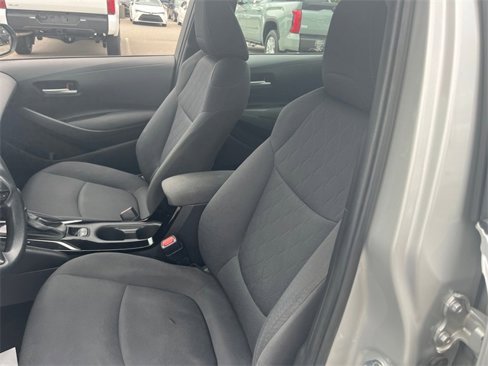 Used 2021 Toyota Corolla LE image 14