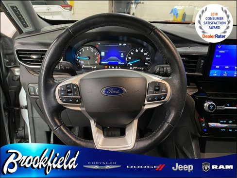 Used 2022 Ford Explorer Limited w/ Equipment Group 301A image 27