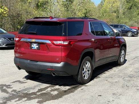 Used 2021 Chevrolet Traverse LT w/ LPO, Floor Liner Package image 5