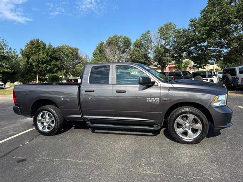 Certified 2019 RAM 1500 Express w/ Express Value Package image 2