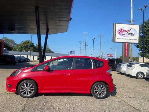 Used 2013 Honda Fit Sport image 1