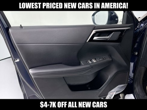 New 2024 Mitsubishi Outlander SE image 21