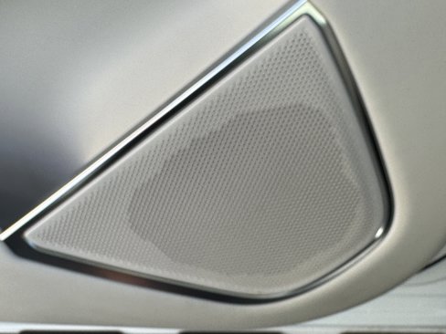 Used 2023 Jaguar F-PACE S image 19