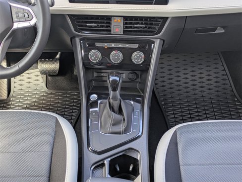 New 2025 Volkswagen Taos S image 19