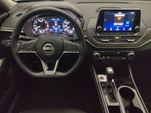Used 2023 Nissan Altima 2.5 SV image 22