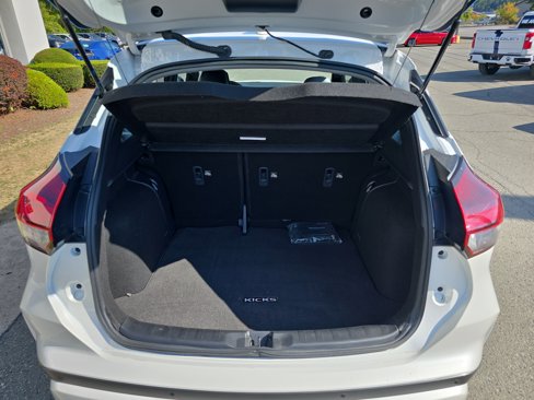 Used 2024 Nissan Kicks SR w/ SR Premium Package image 5