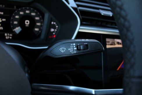 New 2025 Audi Q3 2.0T Premium image 15