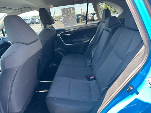 Used 2021 Toyota RAV4 XLE image 14