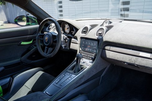 Used 2023 Porsche 718 Cayman GT4 RS image 41