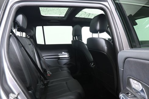 Used 2022 Mercedes-Benz GLB 250 4MATIC image 25