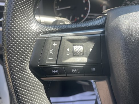 Used 2022 Mitsubishi Outlander ES image 27
