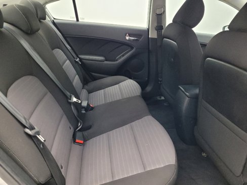 Used 2017 Kia Forte S w/ S Technology Package image 19