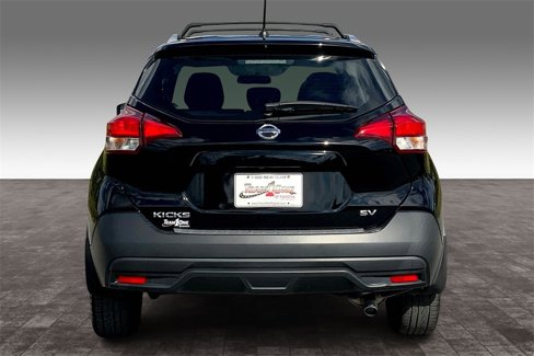 Used 2019 Nissan Kicks SV w/ Exterior Package image 5