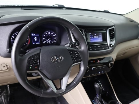 Used 2017 Hyundai Tucson Sport w/ Cargo Package image 22