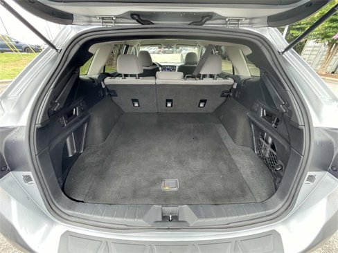 Used 2022 Subaru Outback Premium image 9