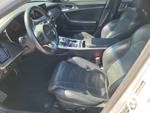 Used 2022 Kia Stinger GT2 image 8