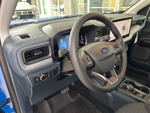 New 2025 Ford Maverick XL image 20