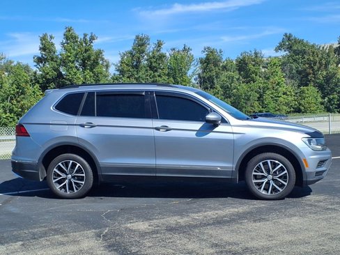 Used 2021 Volkswagen Tiguan SE image 8