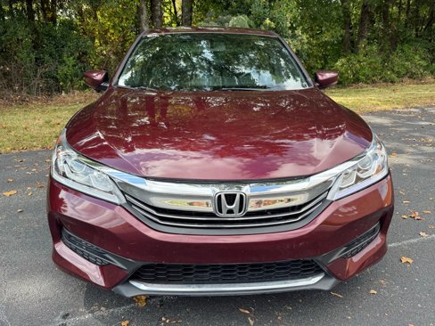 Used 2017 Honda Accord Sport image 14