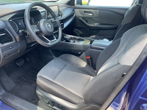 Certified 2021 Nissan Rogue SV image 5