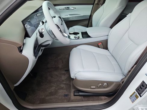 New 2026 Genesis Electrified GV70 image 6