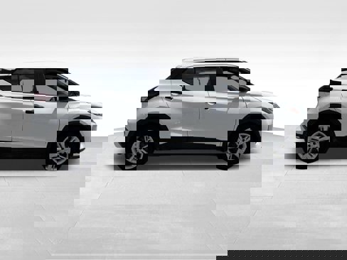 Used 2021 Nissan Kicks S image 7