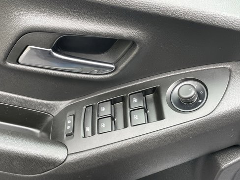 Used 2022 Chevrolet Trax LT w/ Sport Edition image 22