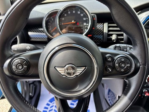 Used 2015 MINI Cooper S image 16