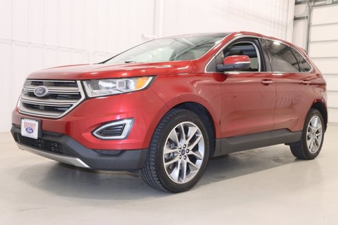 Used 2016 Ford Edge Titanium w/ Equipment Group 301A image 5