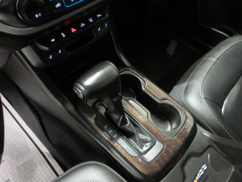 Used 2019 GMC Canyon SLT w/ Driver Alert Package image 24