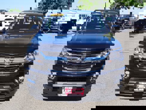 Used 2016 Chevrolet Colorado LT w/ LT Convenience Package image 4