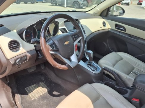 Used 2016 Chevrolet Cruze LT image 8
